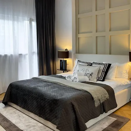 Qult - The Architect