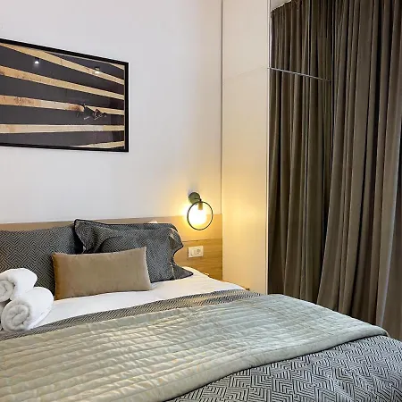 Apartament Qult - The Architect