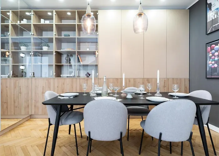 Qult - The Architect Appartement Boekarest