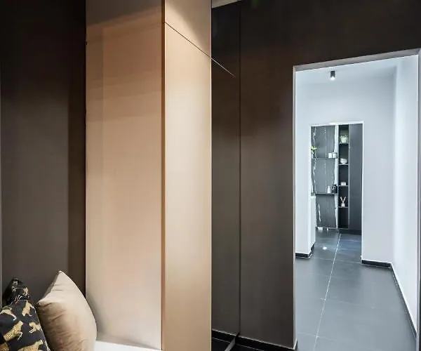 Qult - The Architect