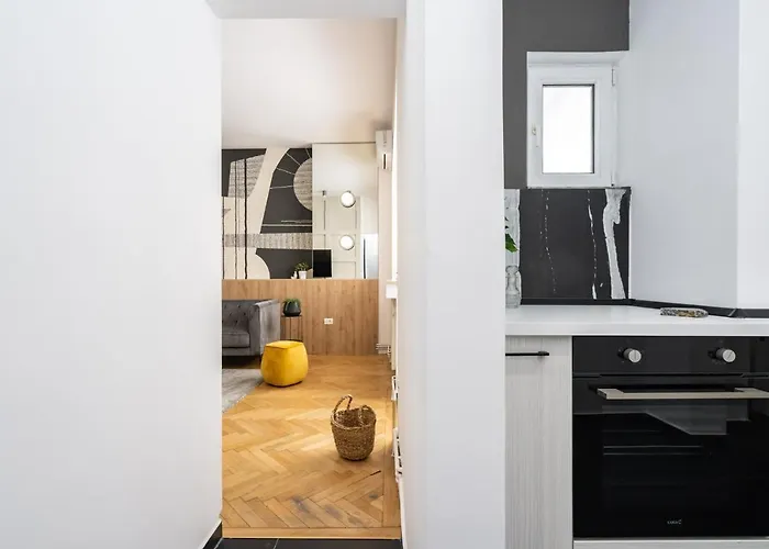 Qult - The Architect *