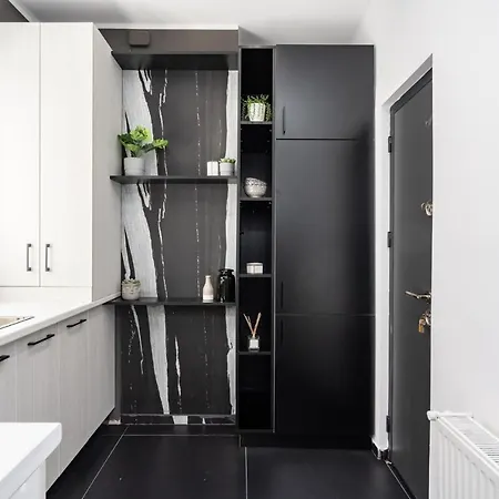 Qult - The Architect Apartment Bucharest